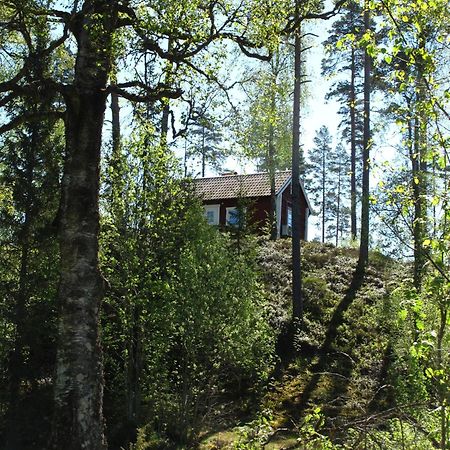 Cabin Near Lake And Beautiful Nature Reserve. Bodafors Kültér fotó