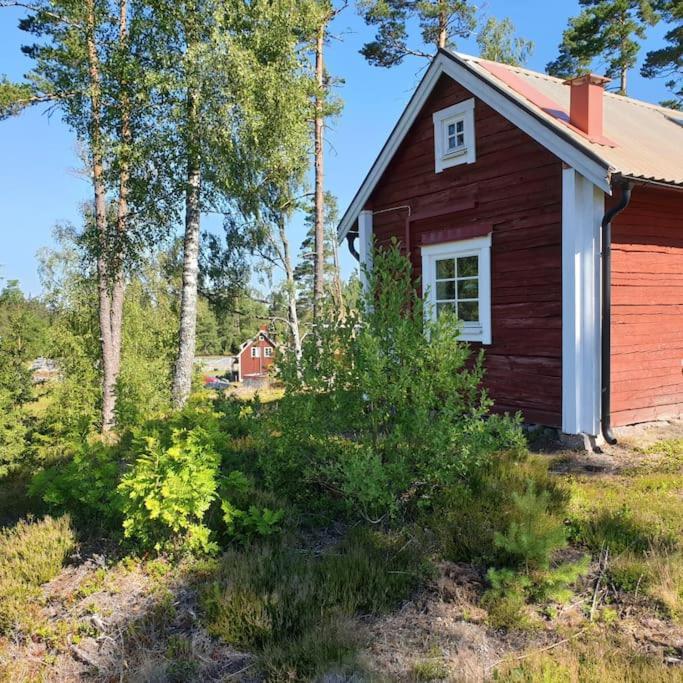 Cabin Near Lake And Beautiful Nature Reserve. Bodafors Kültér fotó