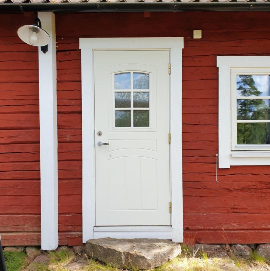 Cabin Near Lake And Beautiful Nature Reserve. Bodafors Kültér fotó